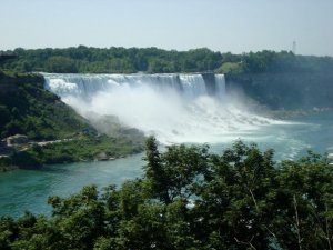I once went to Niagara Falls alone- and it was a perfect escape.